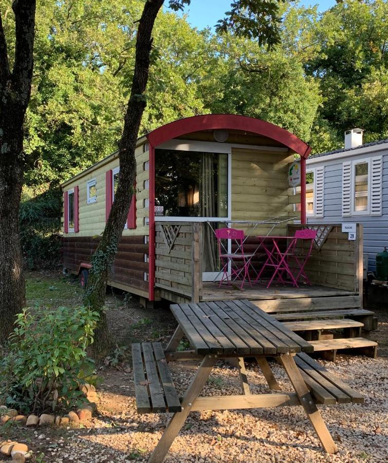 La Montagne Campsite Sorgues