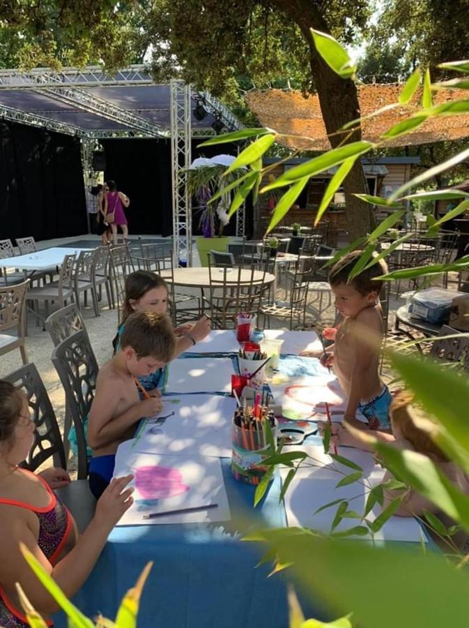 La Montagne Campsite Sorgues