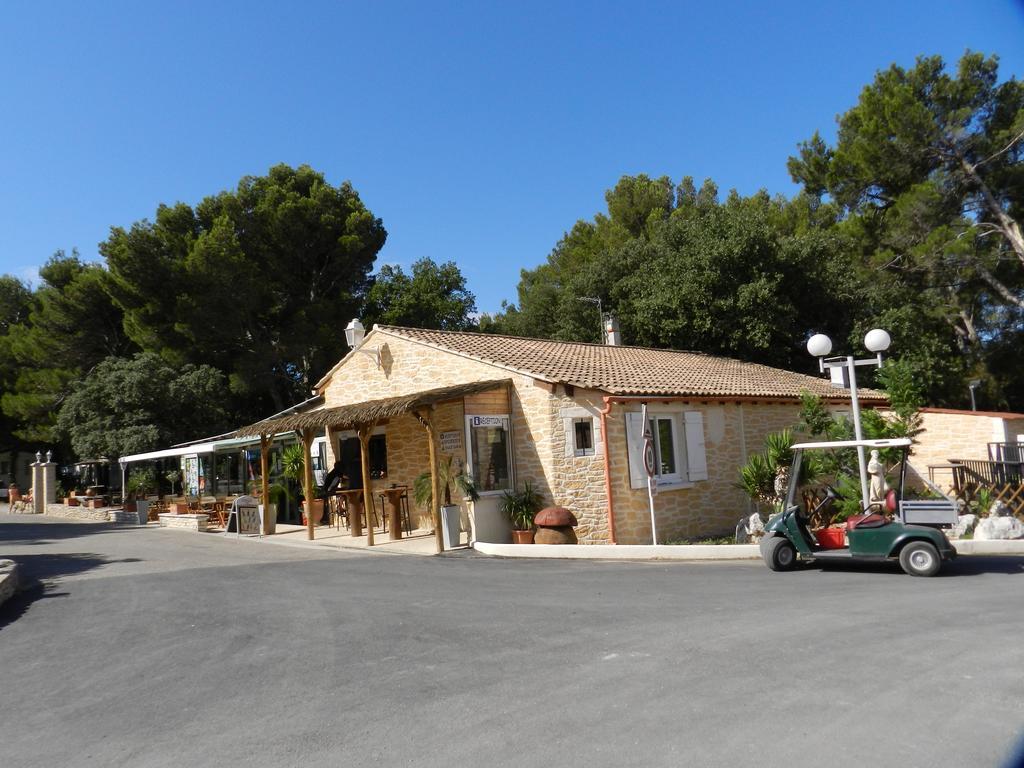 La Montagne 4* Sorgues